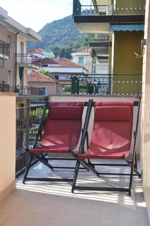 Viale Repubblica 307 6 Lägenhet Pietra Ligure Exteriör bild