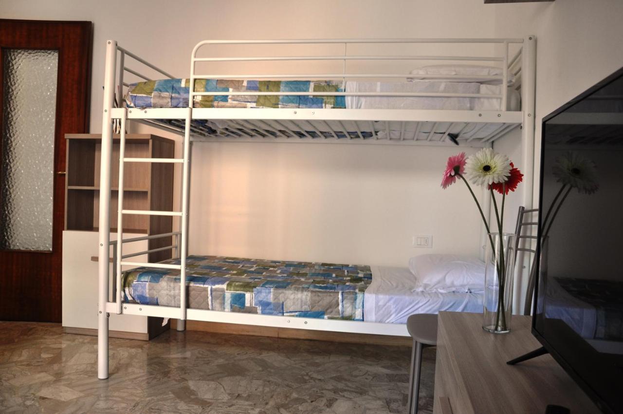 Viale Repubblica 307 6 Lägenhet Pietra Ligure Exteriör bild