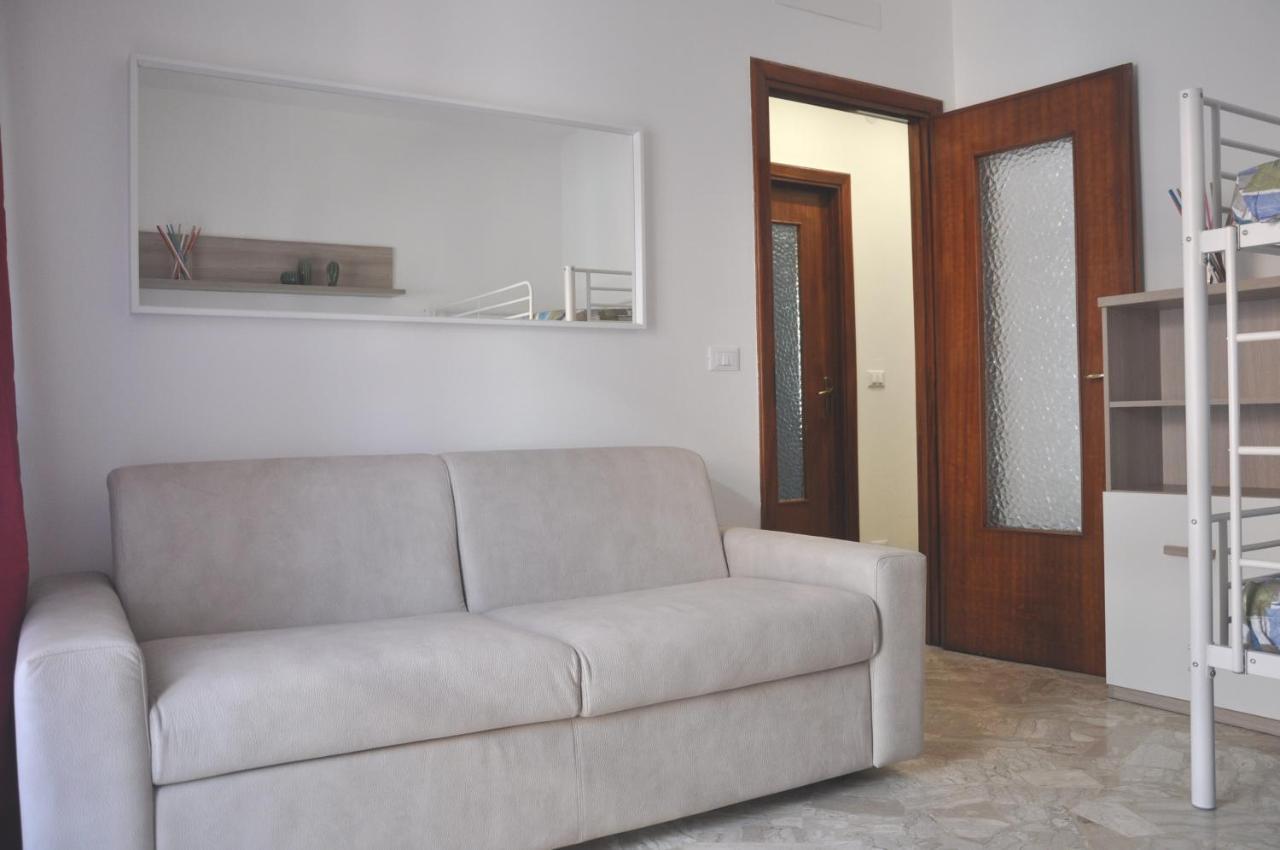 Viale Repubblica 307 6 Lägenhet Pietra Ligure Exteriör bild
